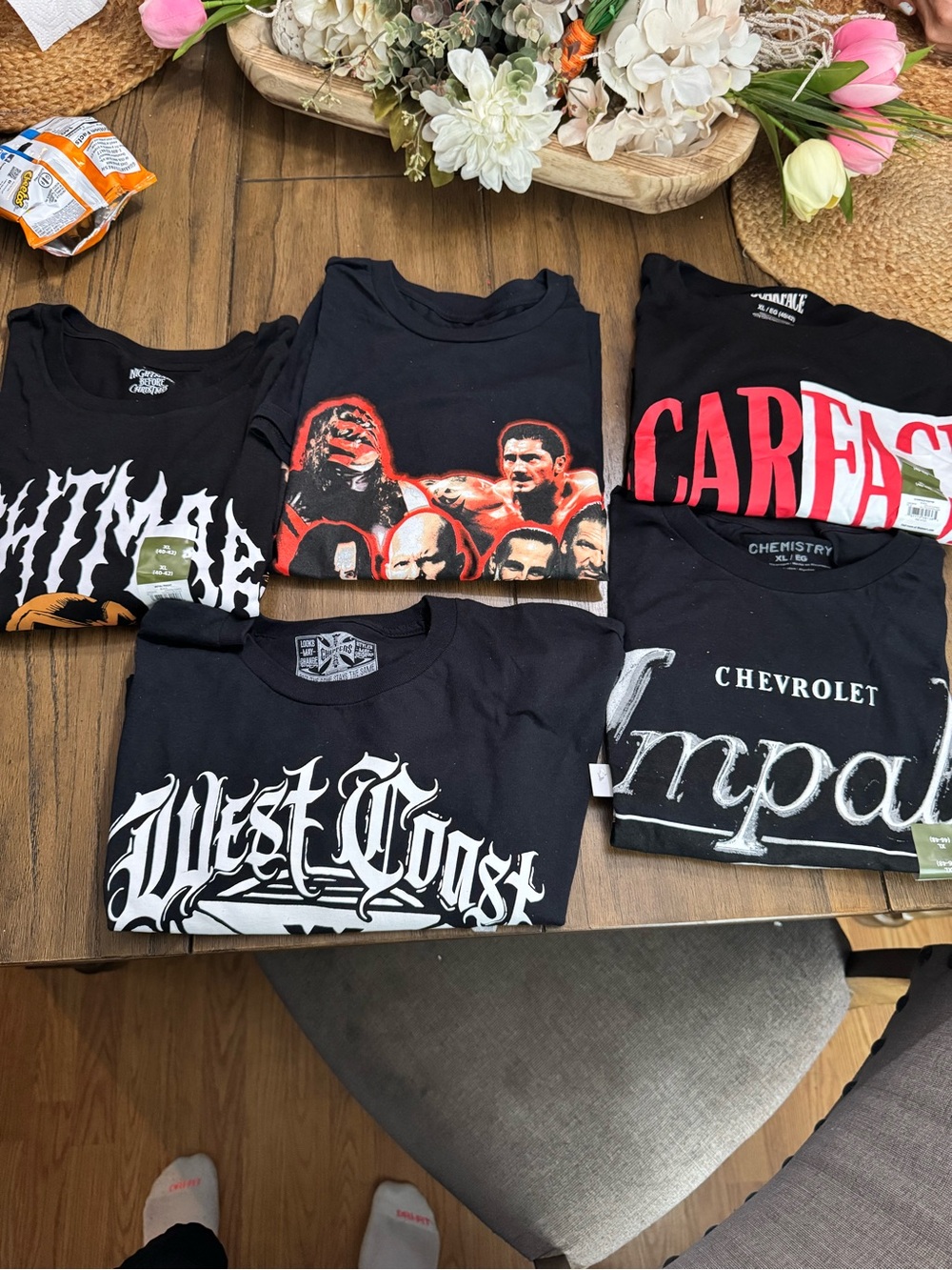 Xl men’s 5 shirt bundle
